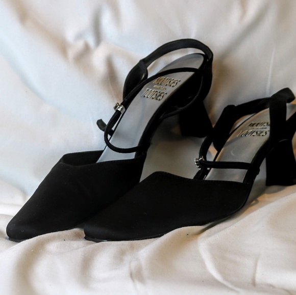 Black Strap Shoes. - Picture 2 of 5